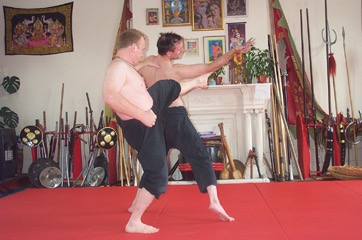 paul whitrod knife fight